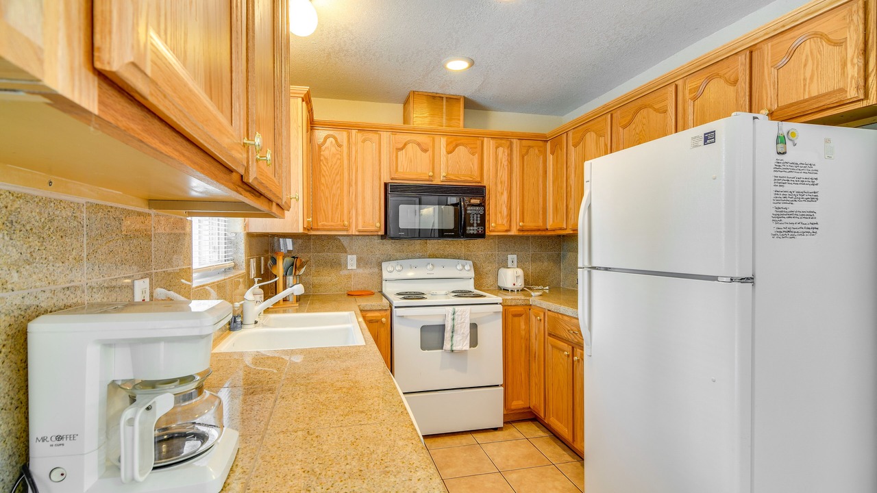 Photo of Kitchen in Country Club Estates