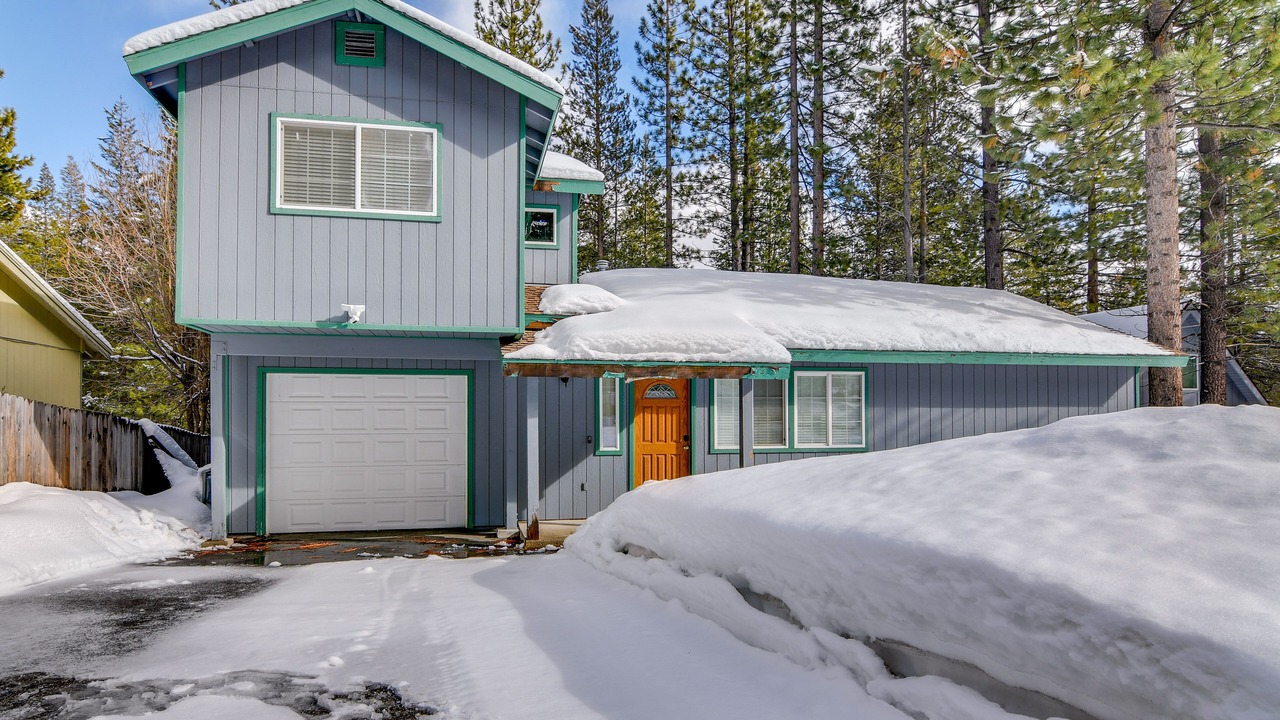 Photo of Outdoor in Country Club Estates