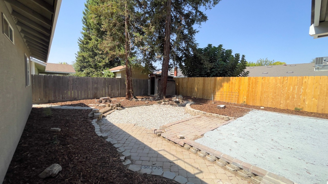 Photo of Outdoor in Tulare