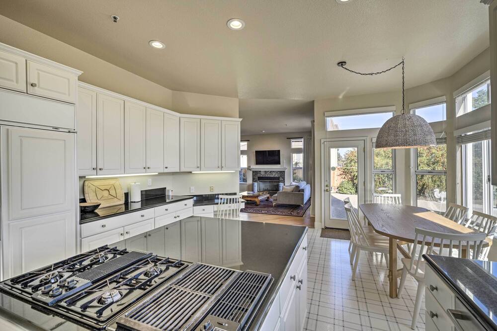 Photo of Kitchen in Sugarloaf