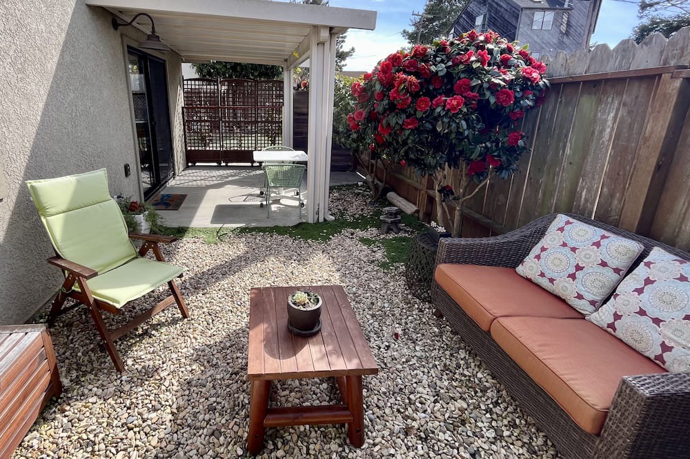 Photo of Outdoor in Park Hill