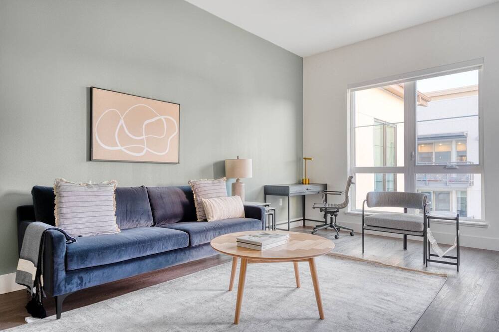 Photo of Livingroom in Central San Mateo