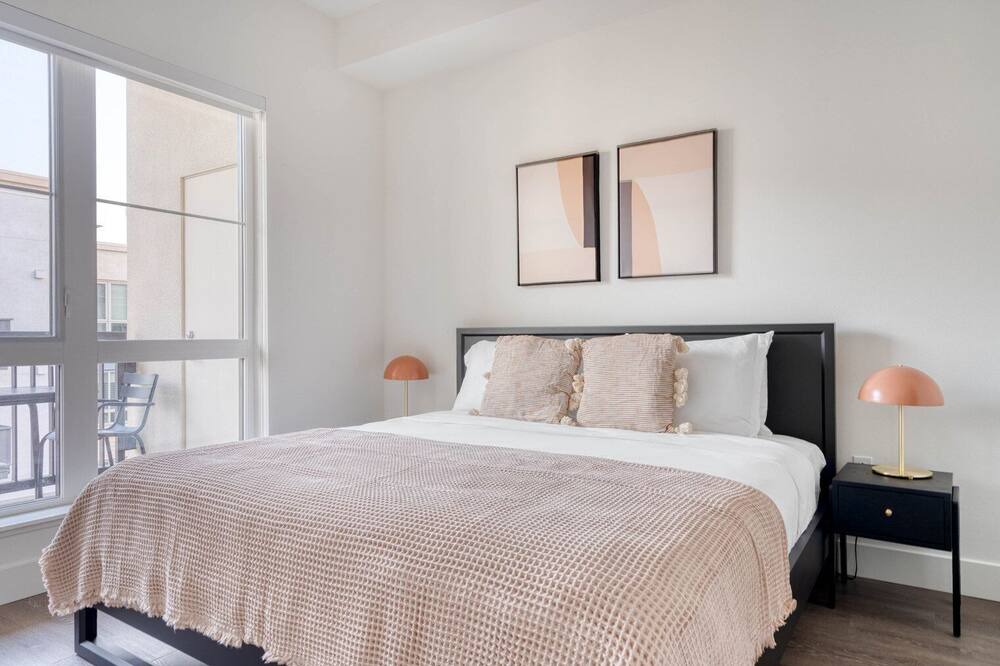 Photo of Bedroom in Central San Mateo