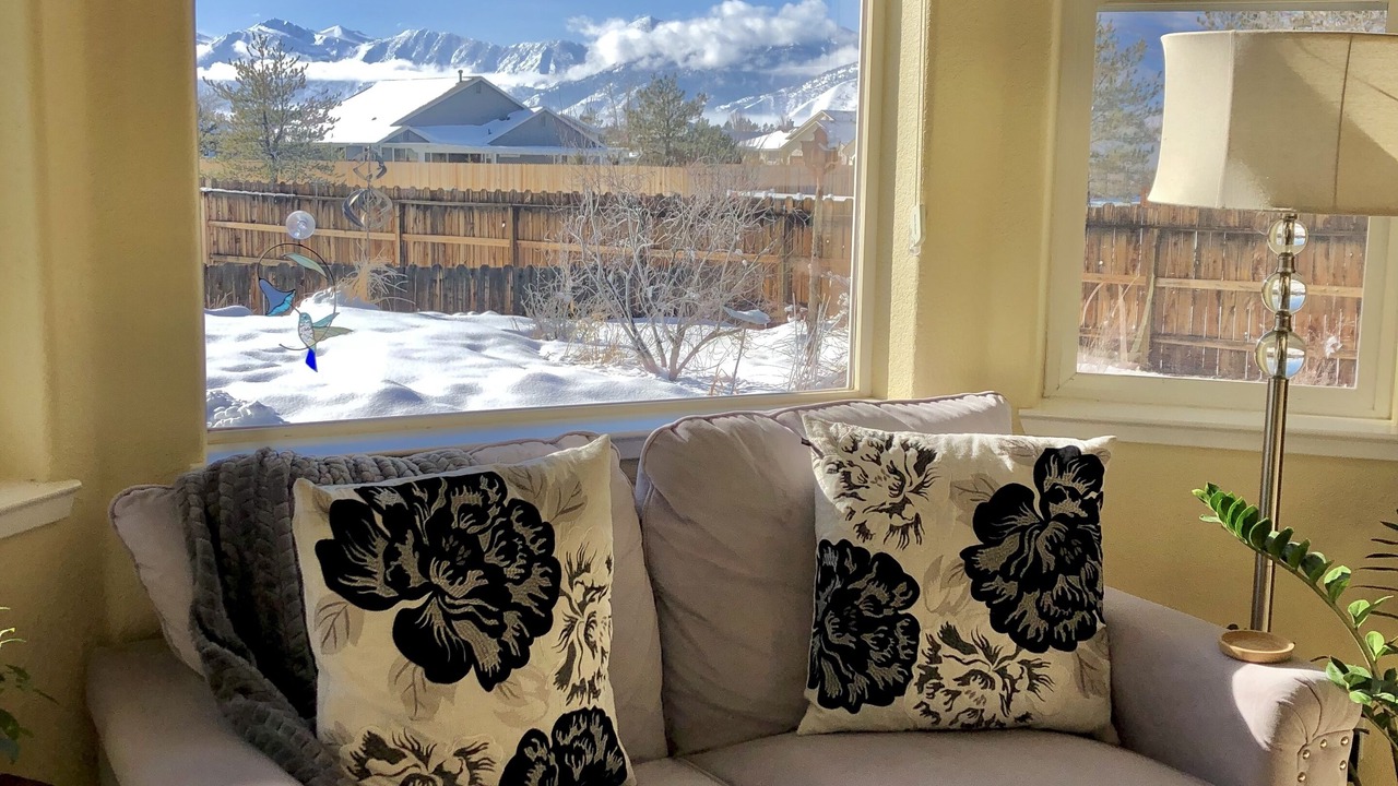 Photo of Livingroom in Johnson Lane