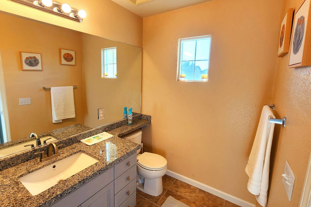 Photo of Bathroom in Turlock