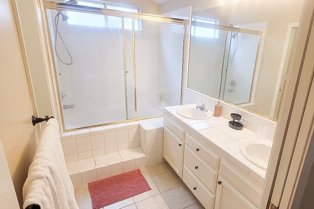 Photo of Bathroom in Fresno