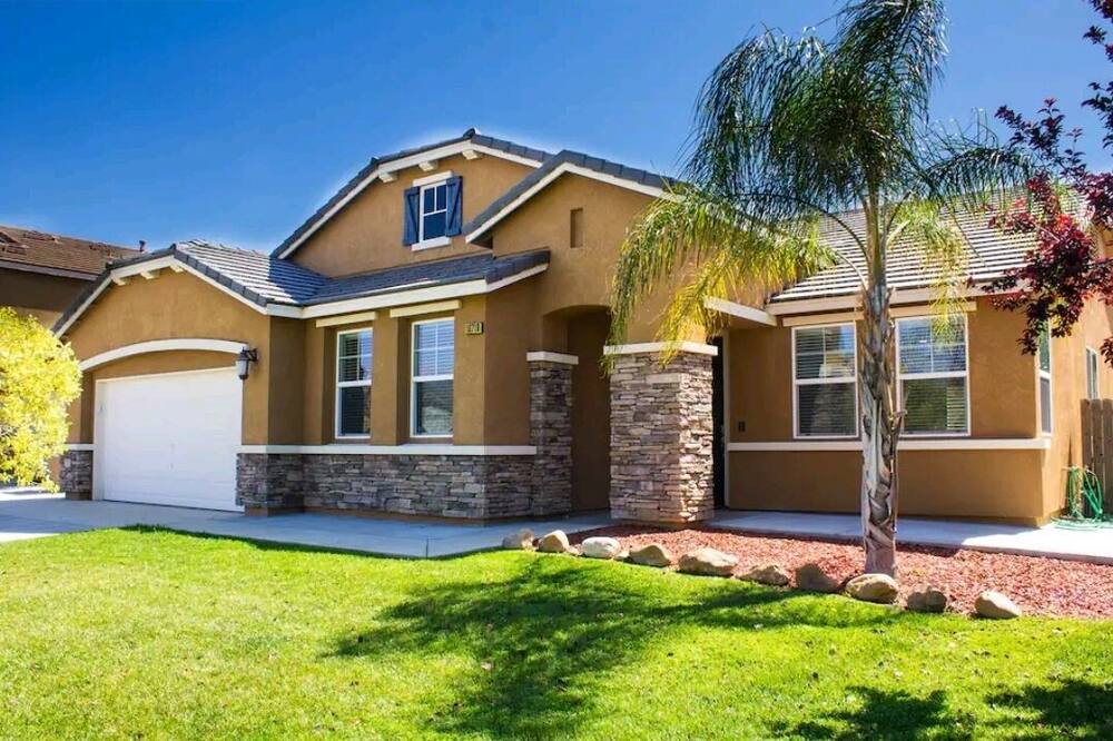 Photo of Outdoor in Bakersfield