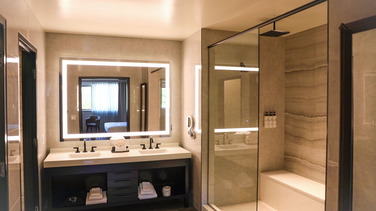 Photo of Bathroom in Tuolumne