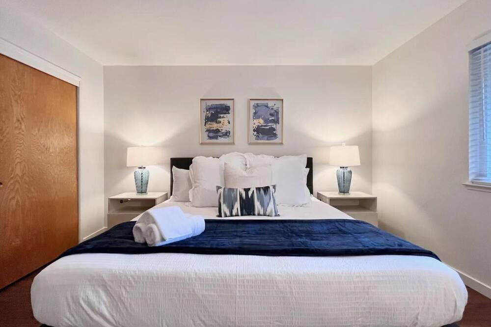 Photo of Bedroom in Stanley