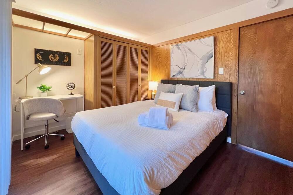 Photo of Bedroom in Stanley