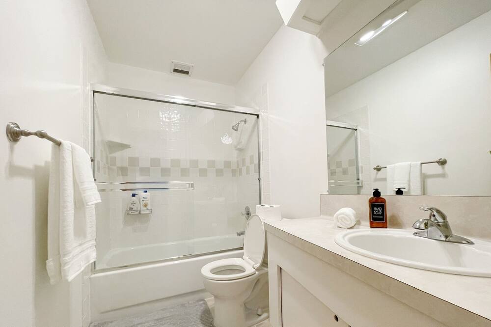 Photo of Bathroom in Stanley