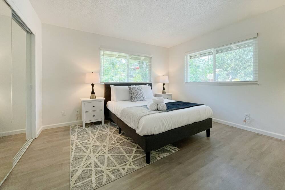 Photo of Bedroom in Stanley