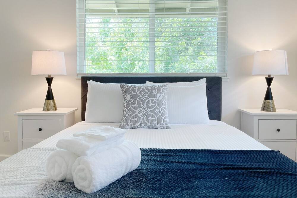 Photo of Bedroom in Stanley