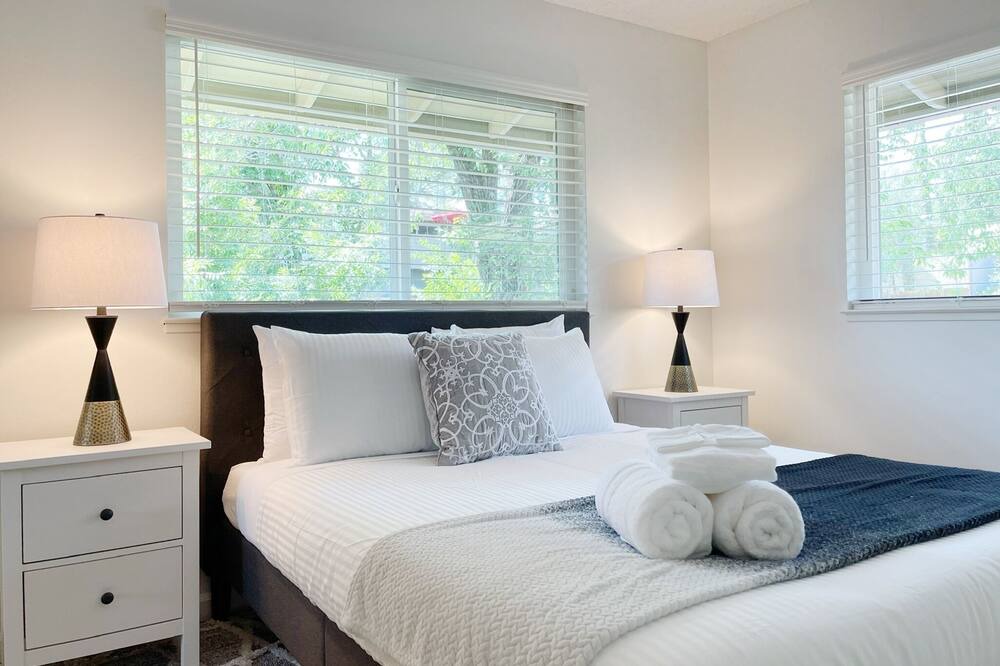 Photo of Bedroom in Stanley