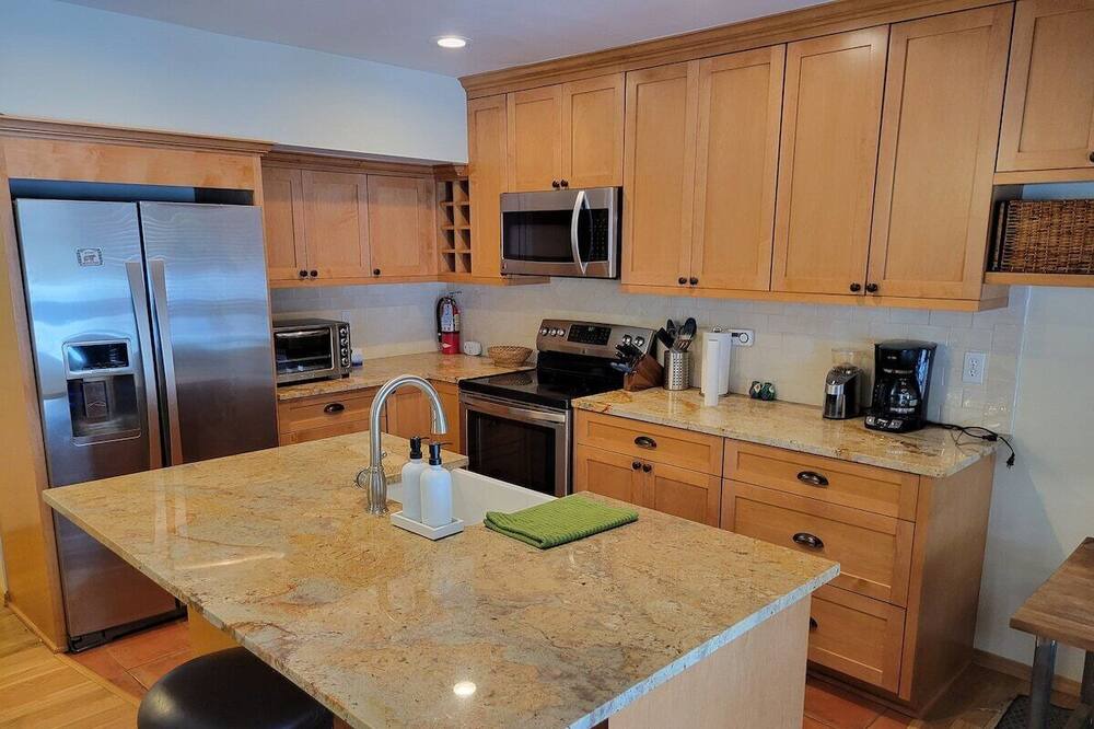 Photo of Kitchen in Woodwinds