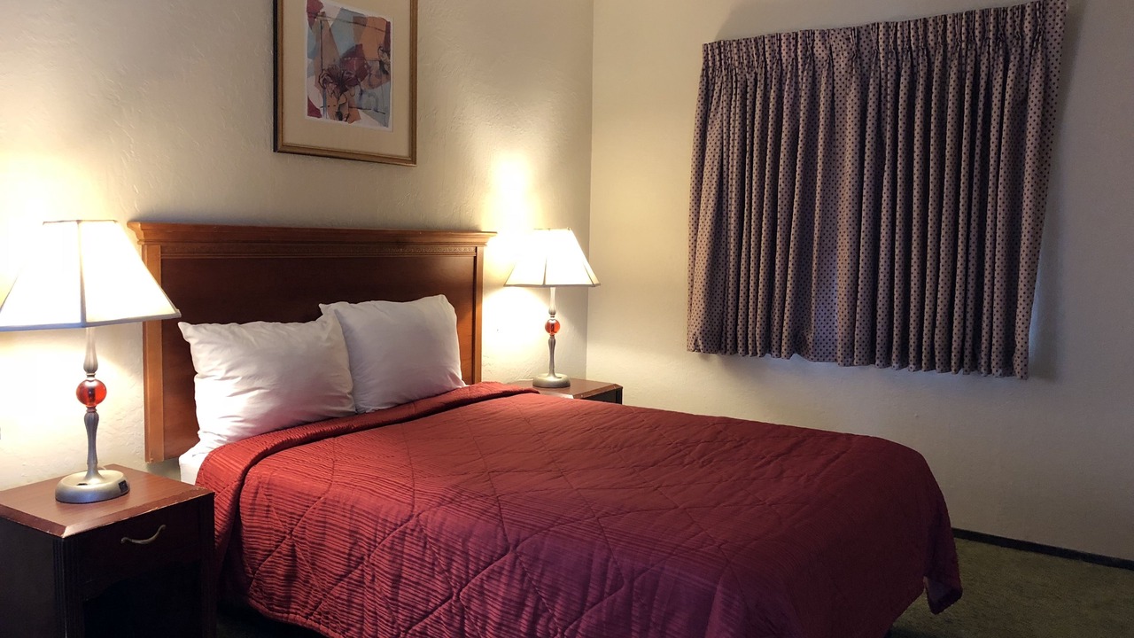Photo of Bedroom in Red Bluff