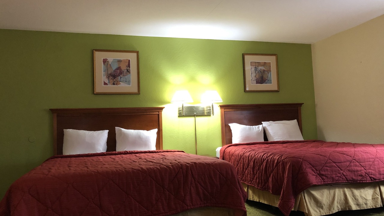 Photo of Bedroom in Red Bluff