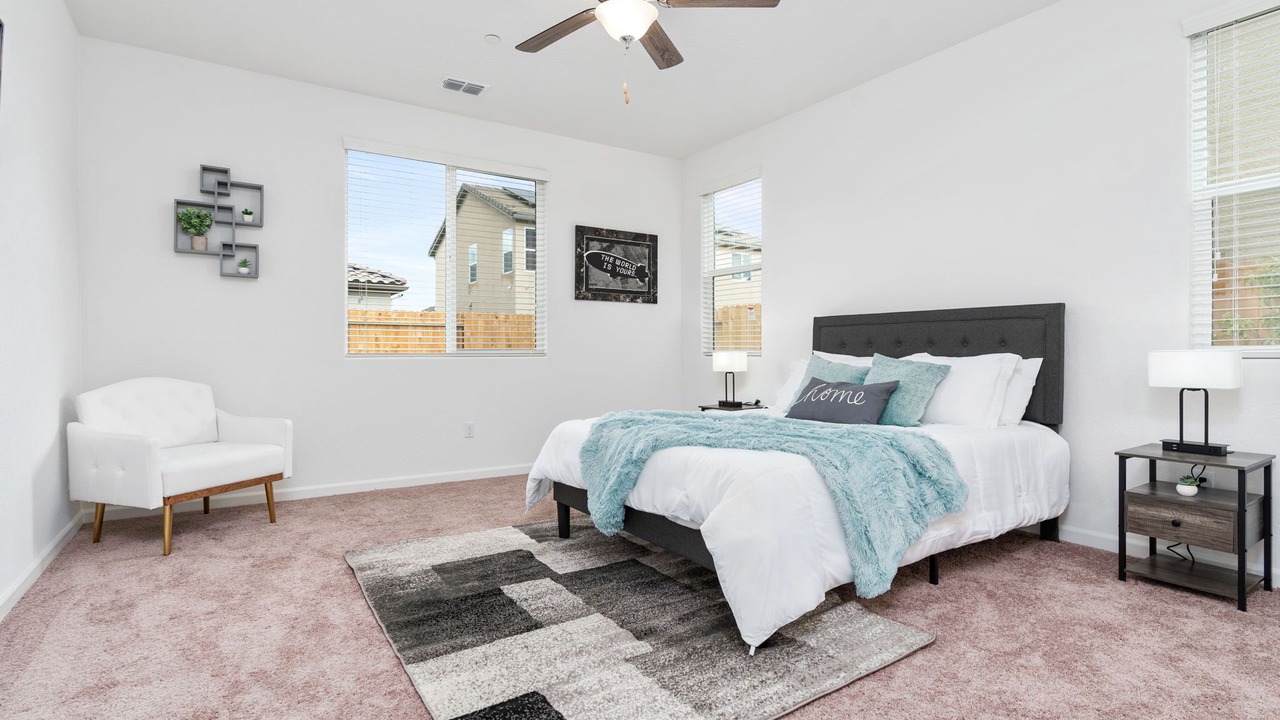 Photo of Bedroom in Raisin