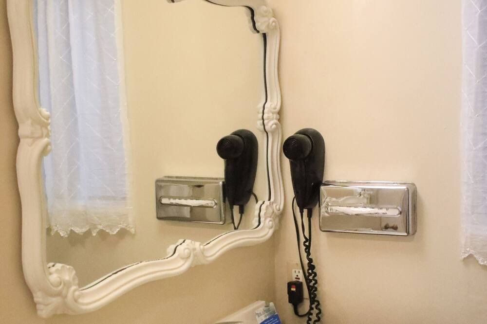 Photo of Bathroom in Northeast Carmel