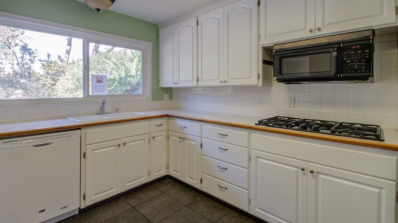 Photo of Kitchen in Del Rey Oaks