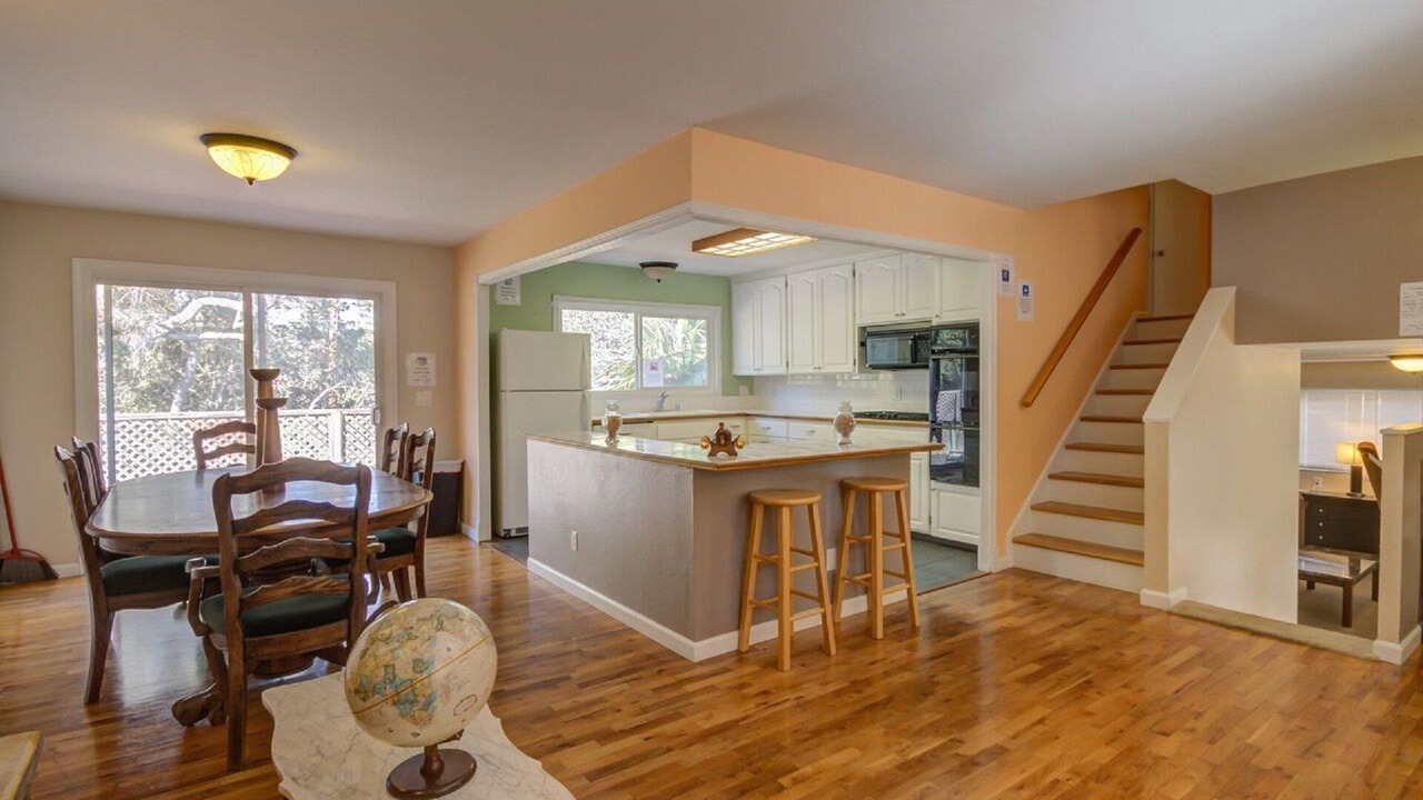 Photo of Kitchen in Del Rey Oaks
