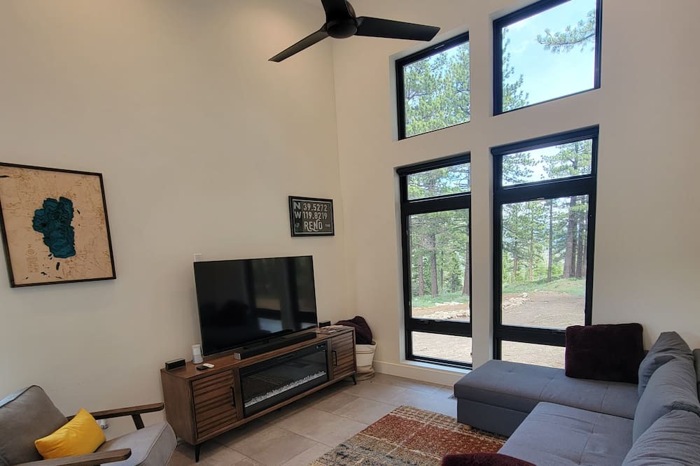 Photo of Bedroom in Reno