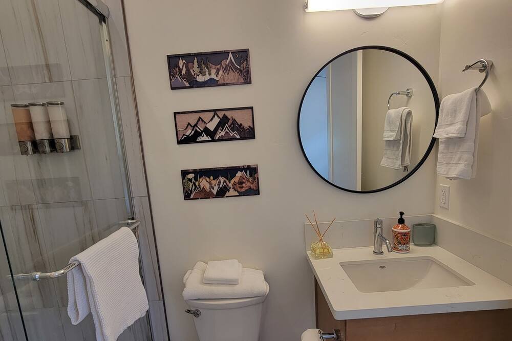 Photo of Bathroom in Reno