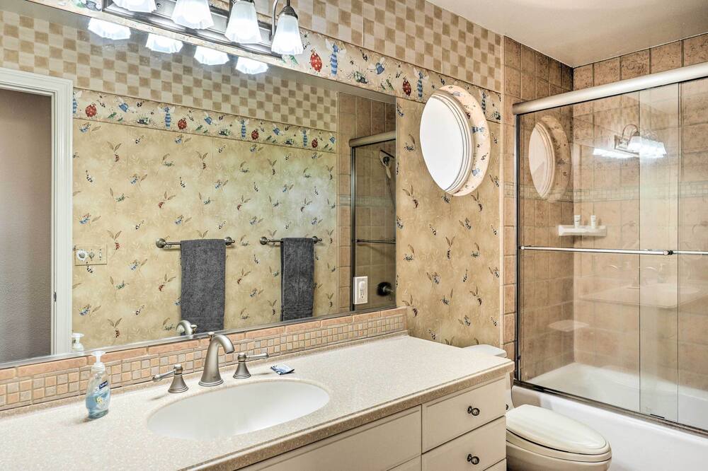 Photo of Bathroom in Galt