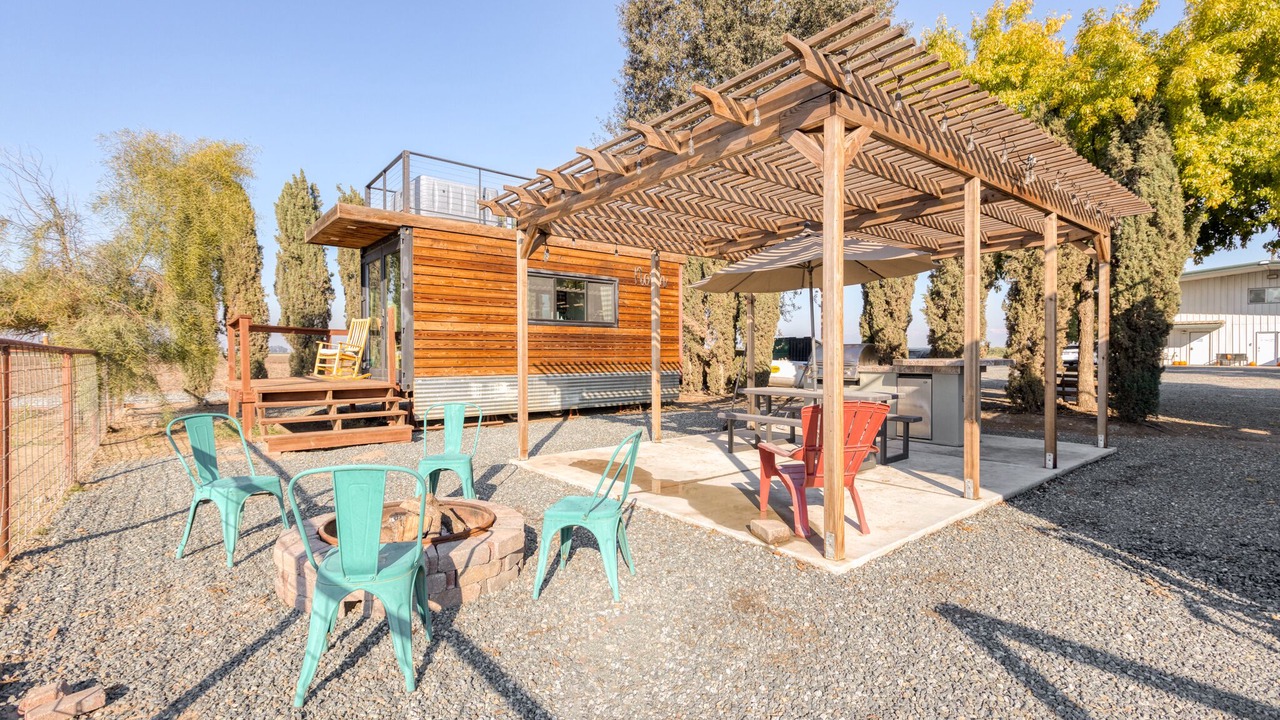 Photo of Outdoor in Tulare