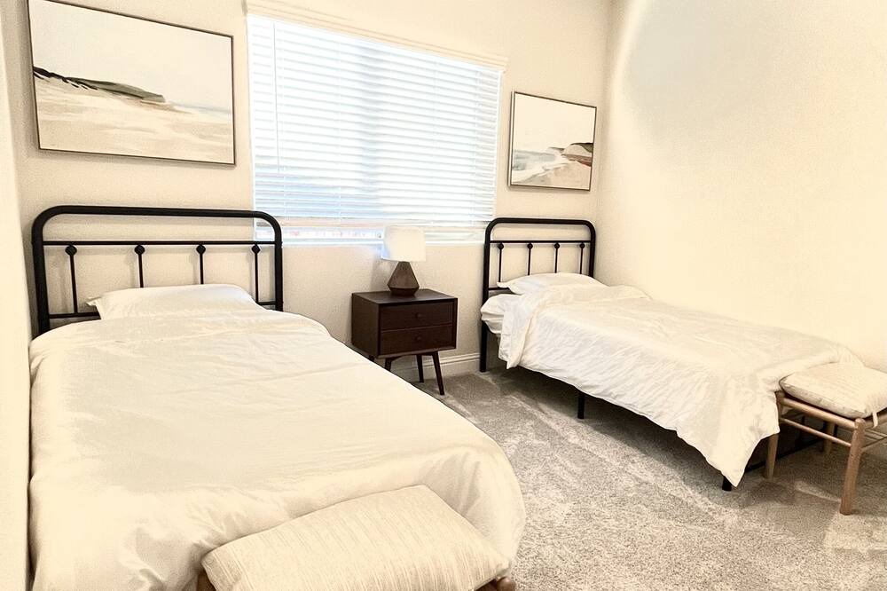 Photo of Bedroom in Merced