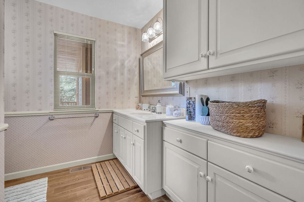 Photo of Bathroom in Grass Valley