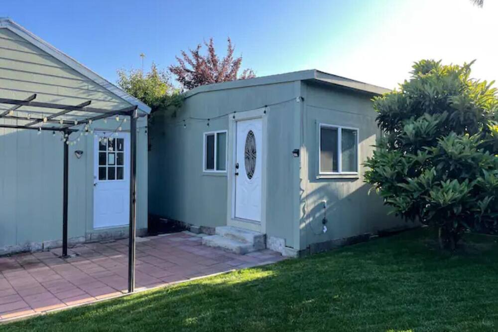 Photo of Outdoor in Hayward