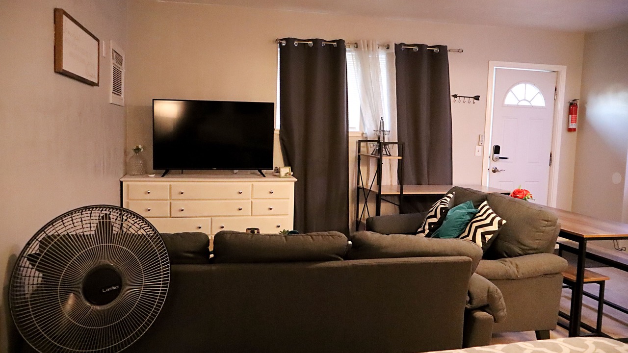 Photo of Livingroom in Merced