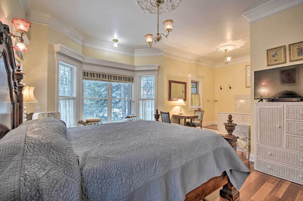 Photo of Bedroom in Fish Camp