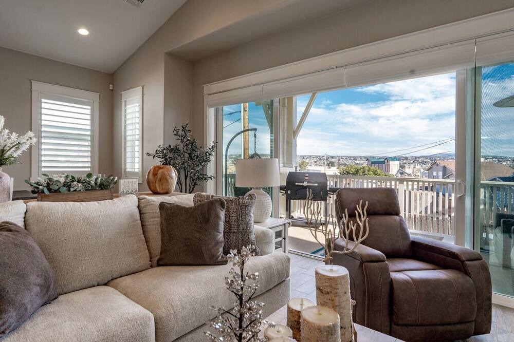 Photo of Bedroom in Sand City