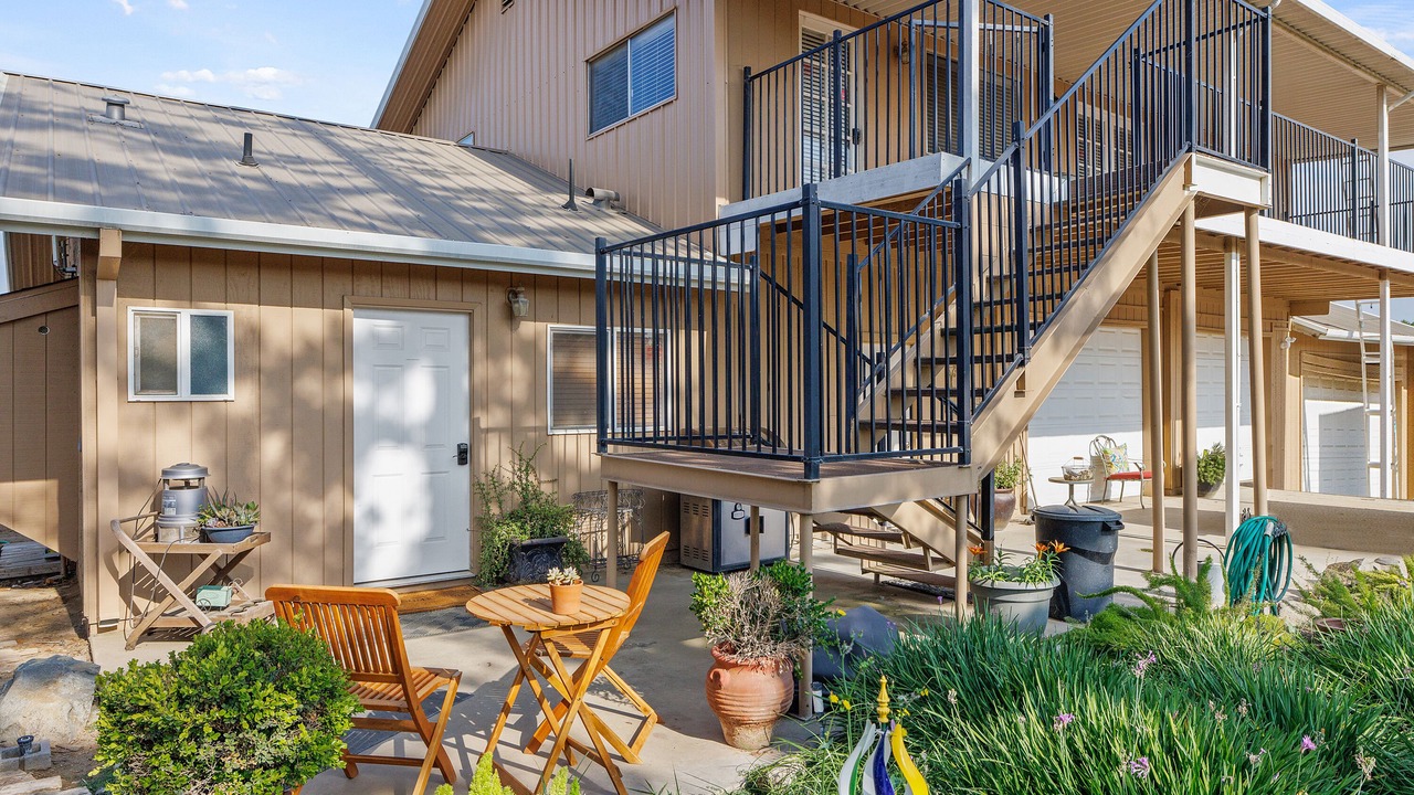 Photo of Outdoor in Tulare