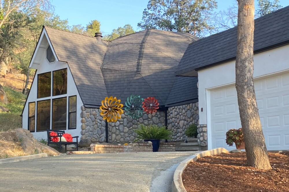 Photo of Outdoor in Springville
