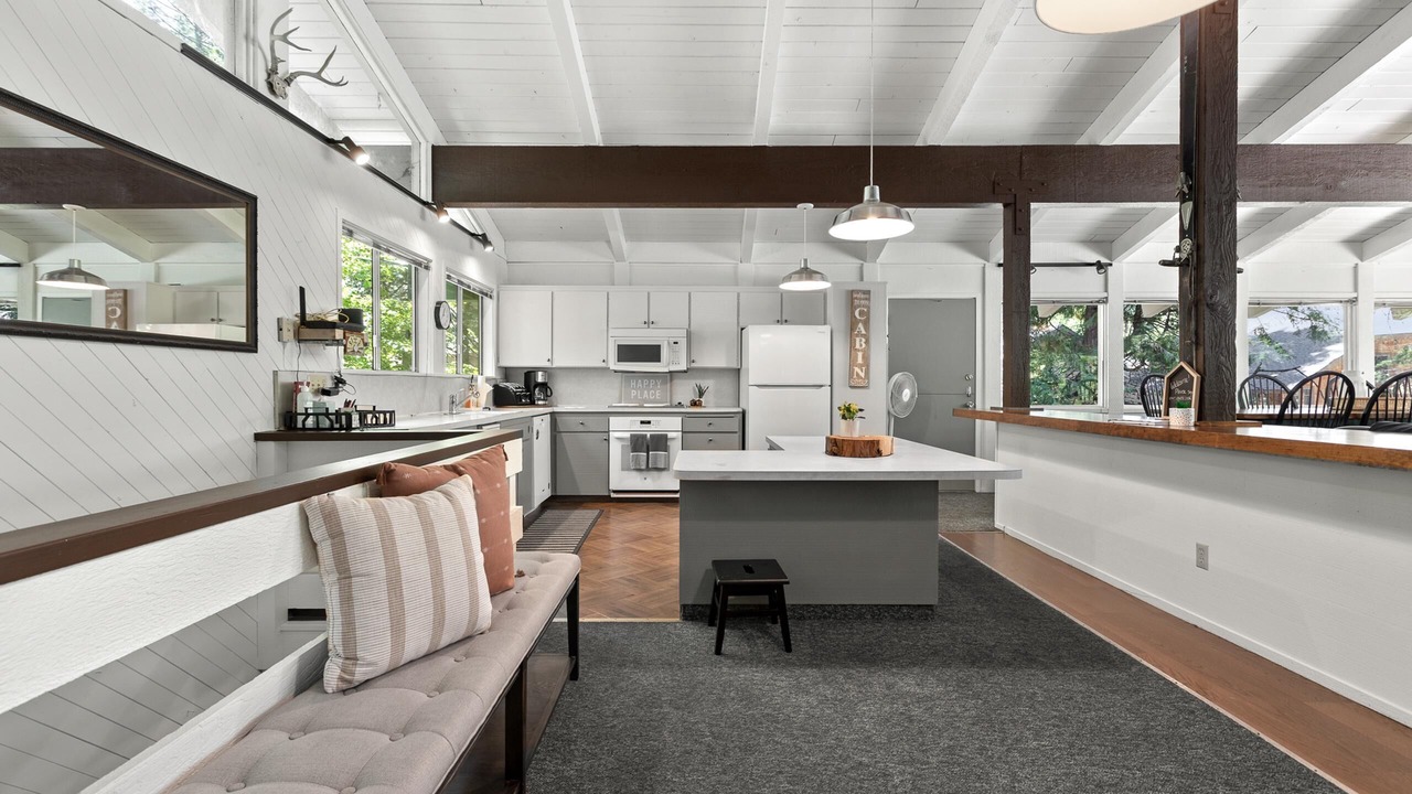 Photo of Kitchen in Sierra Cedars