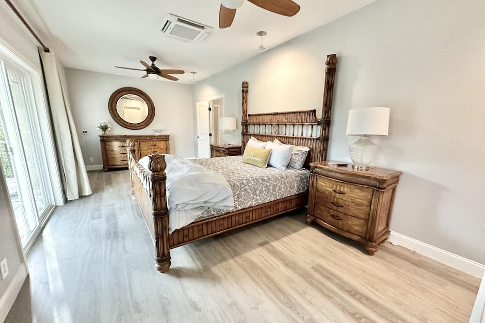 Photo of Bedroom in Winters