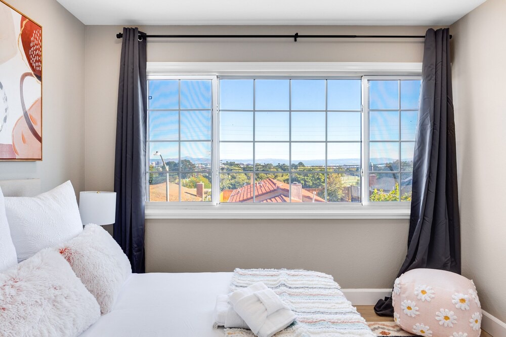 Photo of Bedroom in San Bruno