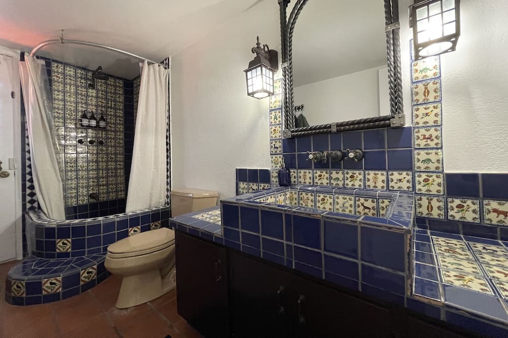 Photo of Bathroom in Los Altos Hills