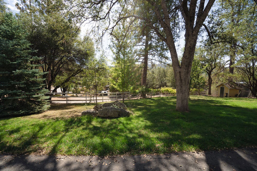 Photo of Others in Oakhurst
