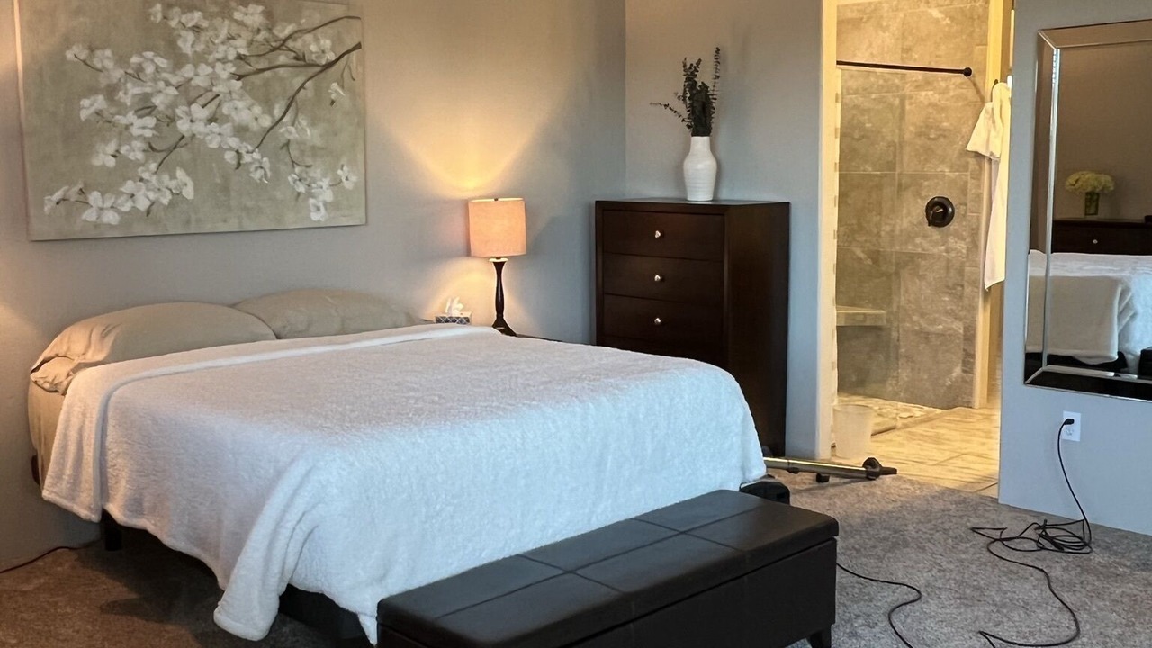 Photo of Bedroom in Desert Hills