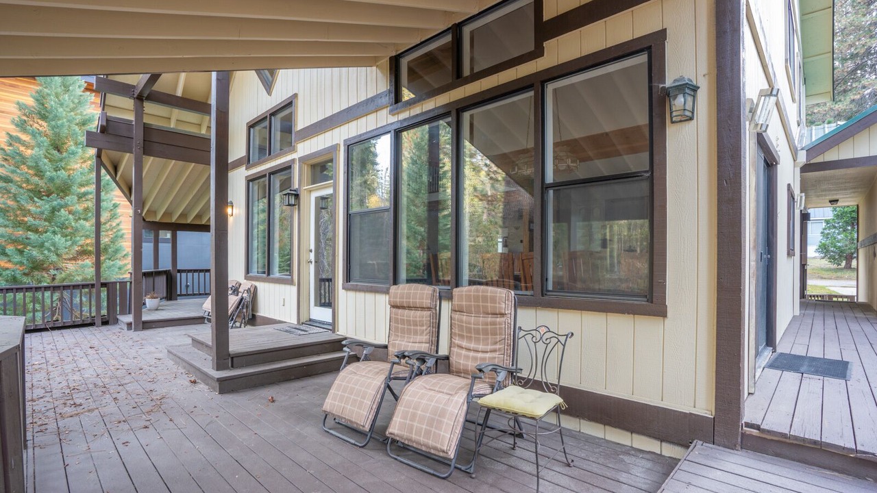 Photo of Patio Balcony in Fish Camp