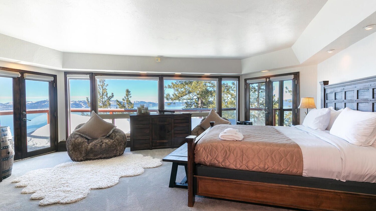 Photo of Bedroom in Lincoln Park