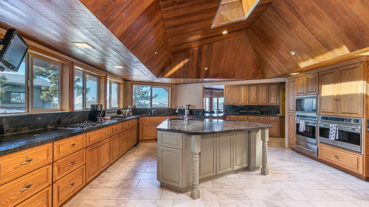 Photo of Kitchen in Lincoln Park
