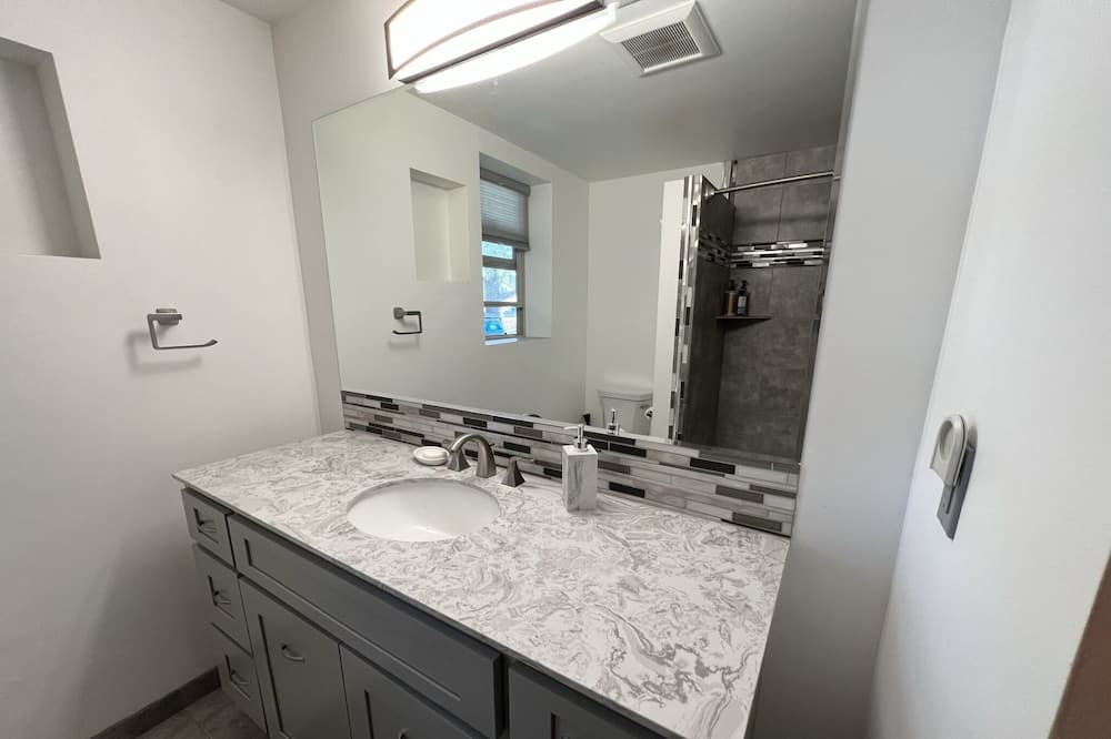 Photo of Bathroom in West Bishop
