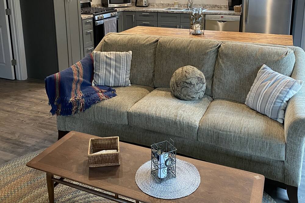 Photo of Livingroom in Redding