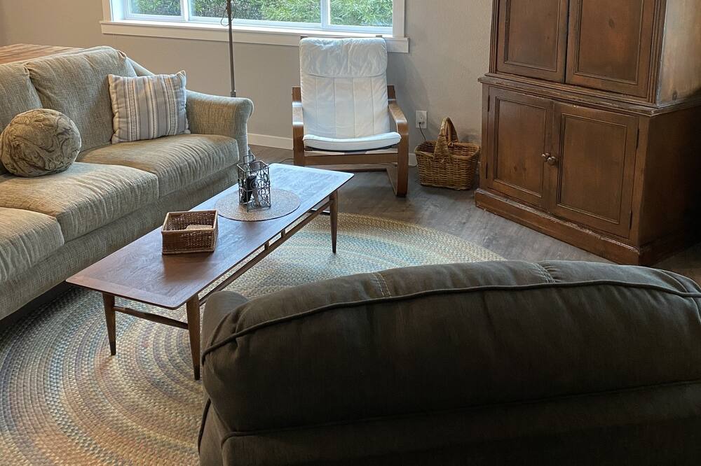 Photo of Livingroom in Redding