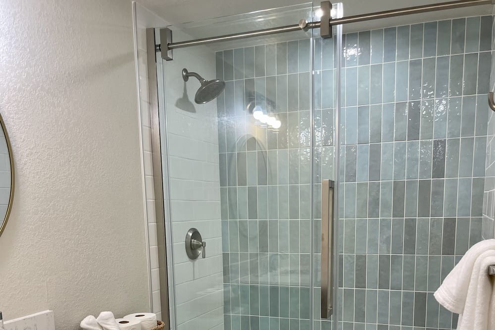 Photo of Bathroom in Clovis